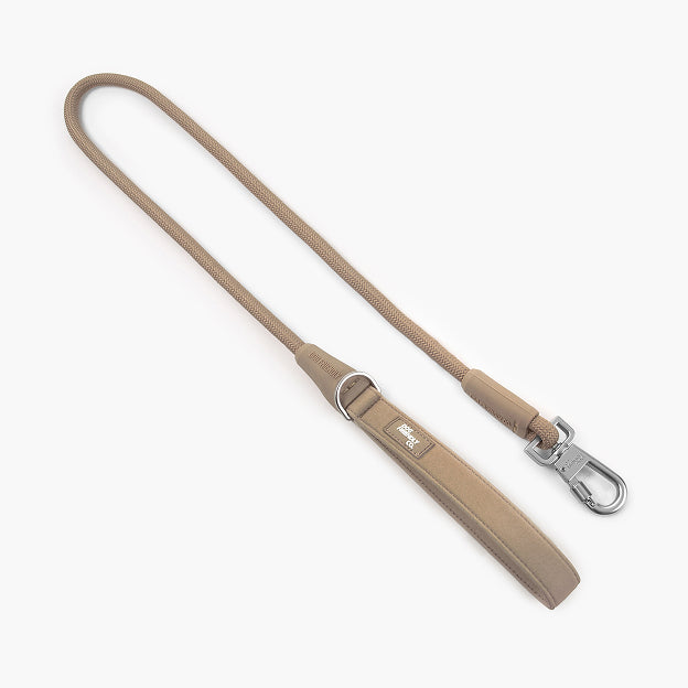 Walk Essentials - Brown