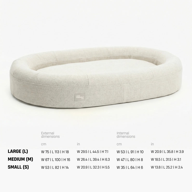 Bed size chart in centimetres and inches, width by length by height. Large: external 75 by 113 by 18, internal 53 by 91 by 10. Medium: external 67 by 100 by 16, internal 47 by 80 by 8. Small: external 53 by 82 by 14, internal 35 by 64 by 6.
