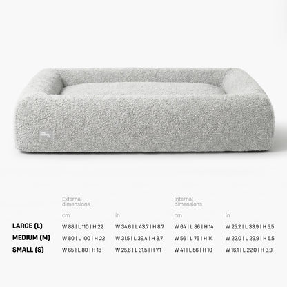 Bed size chart in centimetres and inches, width by length by height. Large: external 88 by 110 by 22, internal 64 by 86 by 14. Medium: external 80 by 100 by 22, internal 56 by 76 by 14. Small: external 65 by 80 by 18, internal 41 by 56 by 10.